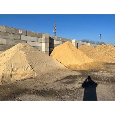 28 Piasek Plukany 0-2 mm (50 szt x 20 kg)